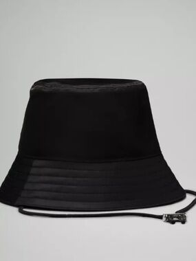 Lululemon Black Bucket Hat M/L Adjustable Chin Strap
